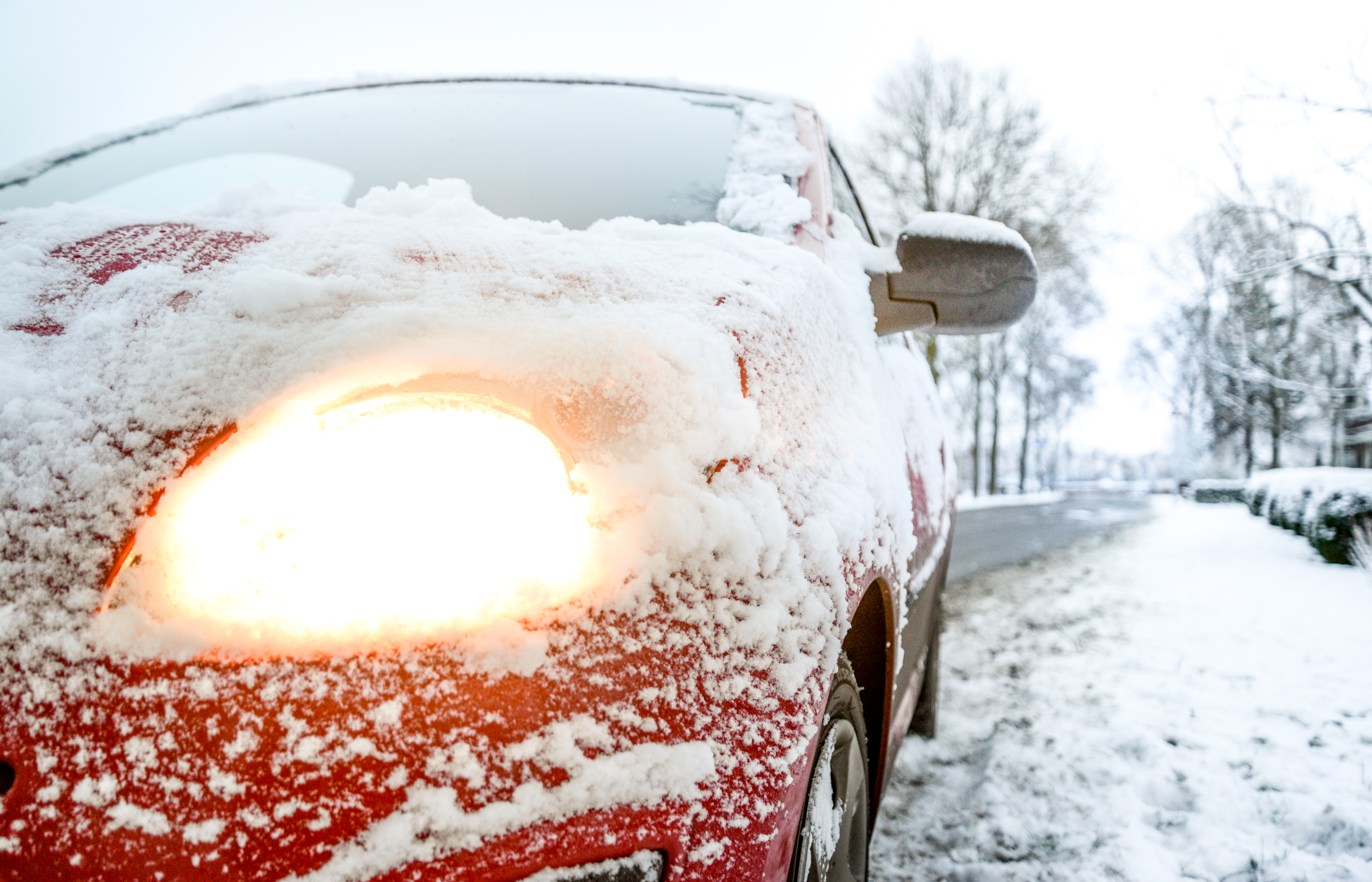 Ways to Clear Frost Off Windshields